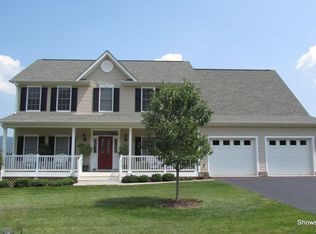 6222 Crumpacker Dr, Roanoke, VA 24012