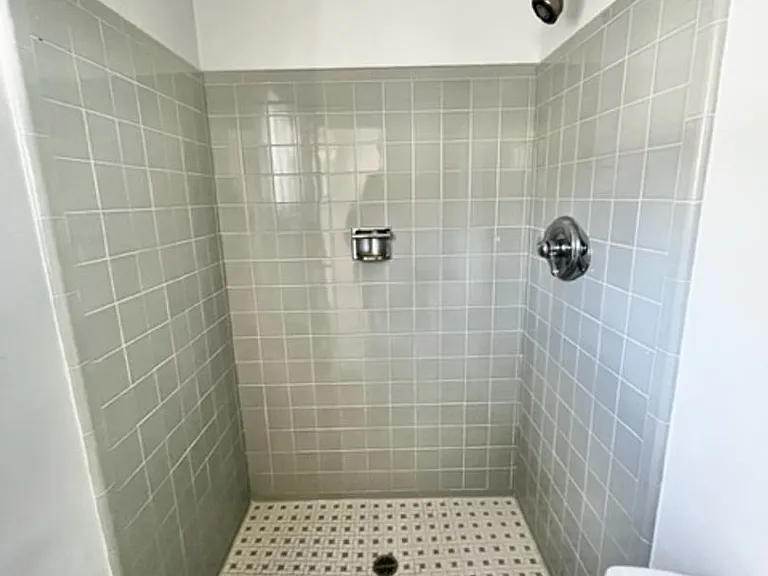 912 Hoyt St — Photo 27