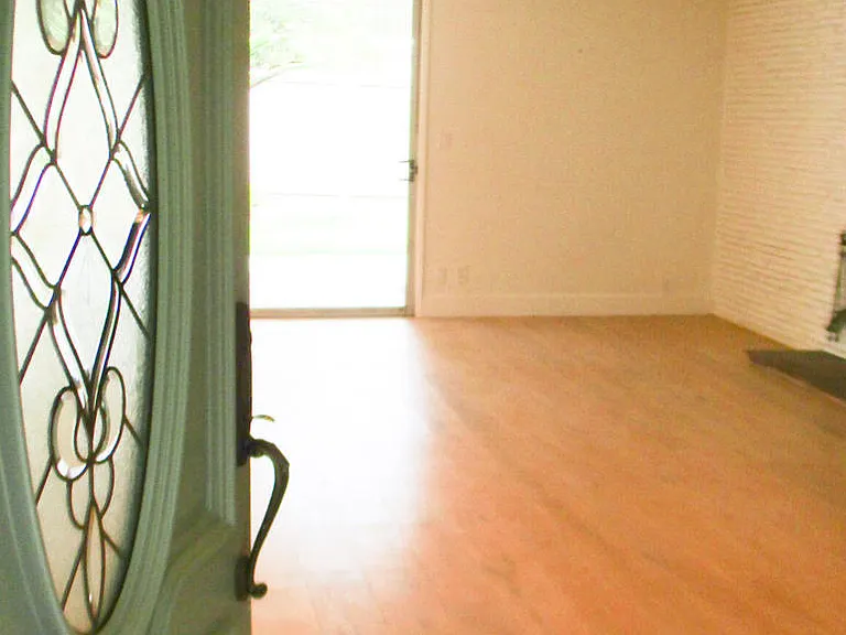 756 Linda Vista Ave — Photo 6