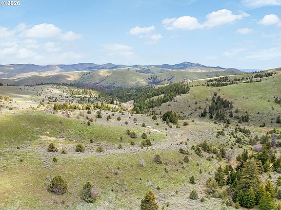 4th image of Clarks Creek Rd