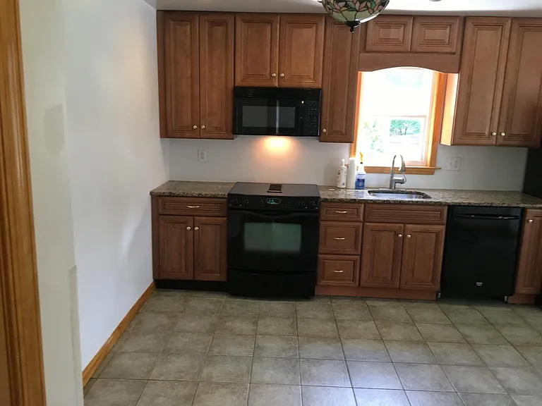 2937 N Wales Rd #1 — Photo 5