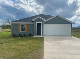1010 Rently St, Prairie Grove, AR 72753