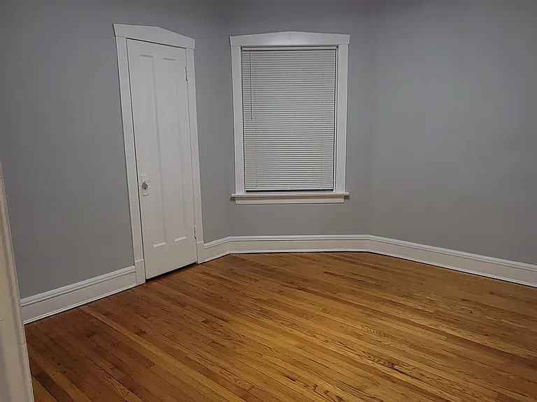 5807 N Artesian Ave #2 — Photo 11