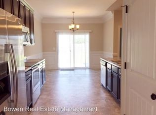 101 Wood Thrush Ln, Holly Ridge, NC 28445