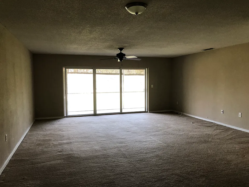 Open Living Dining Area