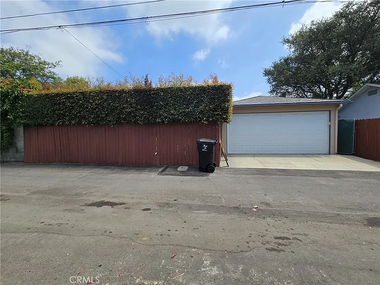240 Euclid St — Photo 34