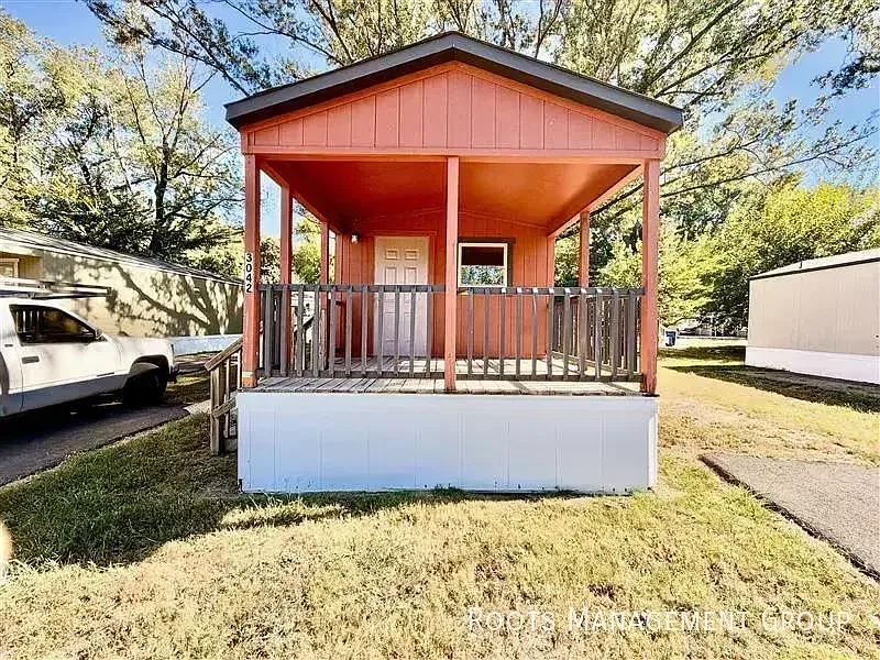 1 Bed 1 Bath Home Available for Lease at Wheel Estates - Apply Now! — Photo 1