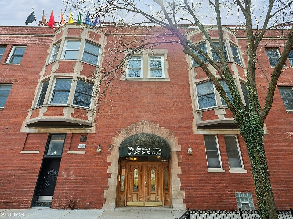 1st image of 805 W Buckingham Pl #3E