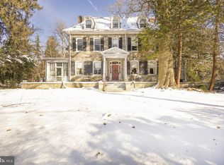 8221 Seminole St, Philadelphia, PA