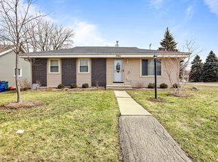 3421 Monarch Dr, Racine, WI 53406