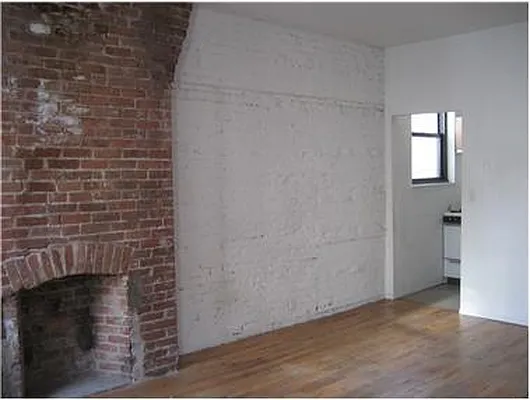 Rented by Douglas Elliman | media 17