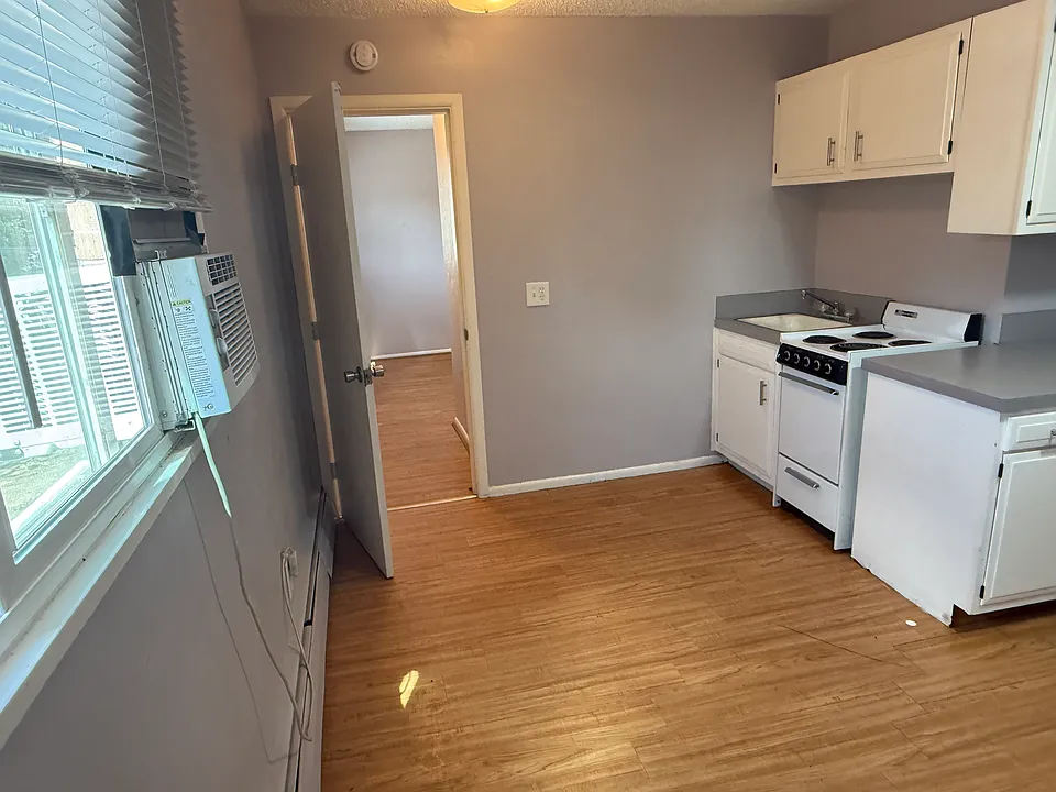 125 Charmony Frontage Rd #203