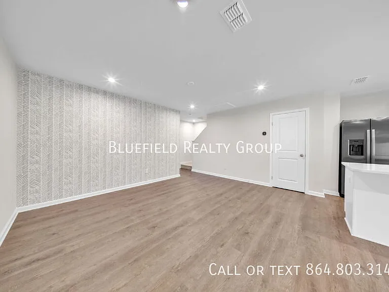 158 Sarnesfield Way — Photo 4