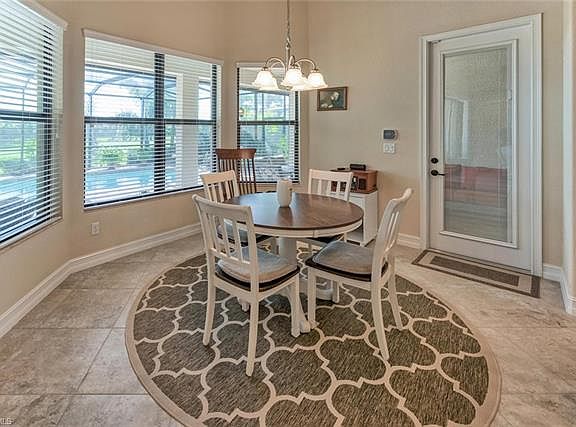5th image of 28591 Lisburn Ct