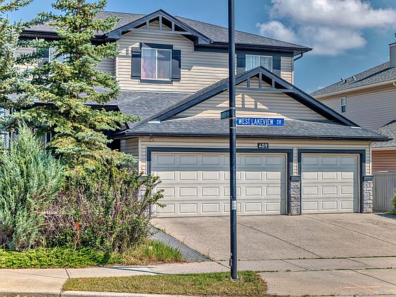 2nd image of 409 W Lakeview Dr