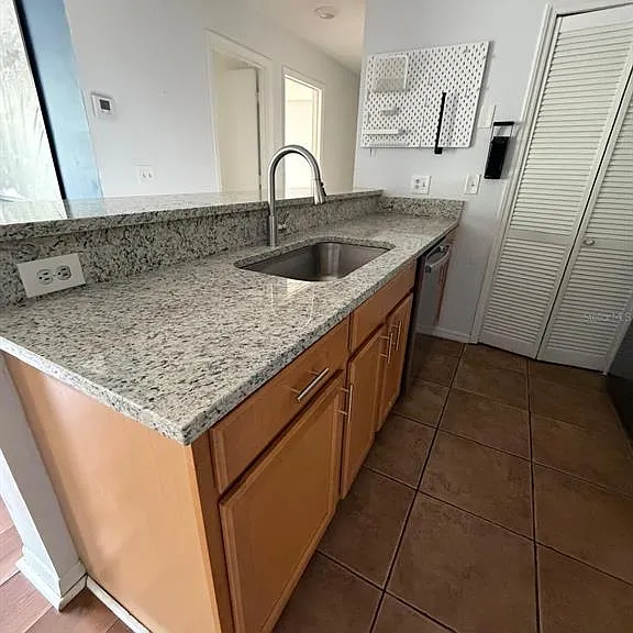 6016 Westgate Dr #201 — Photo 16