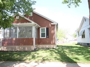 14 Eldert St, Springfield, MA 01109