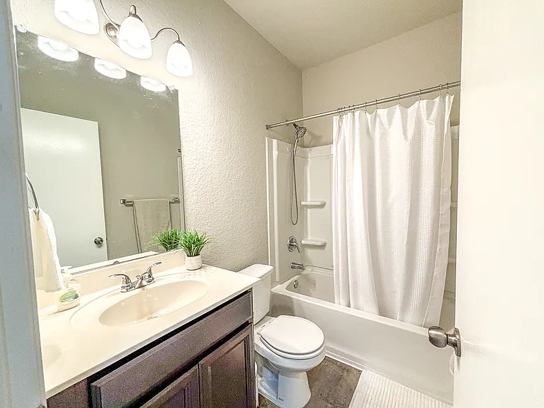 9023 Alvarado Bnd — Photo 24