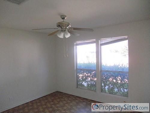 2nd image of 105 Blue Flax Ln