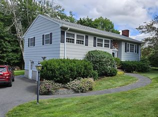 132 N Policy St, Salem, NH 03079