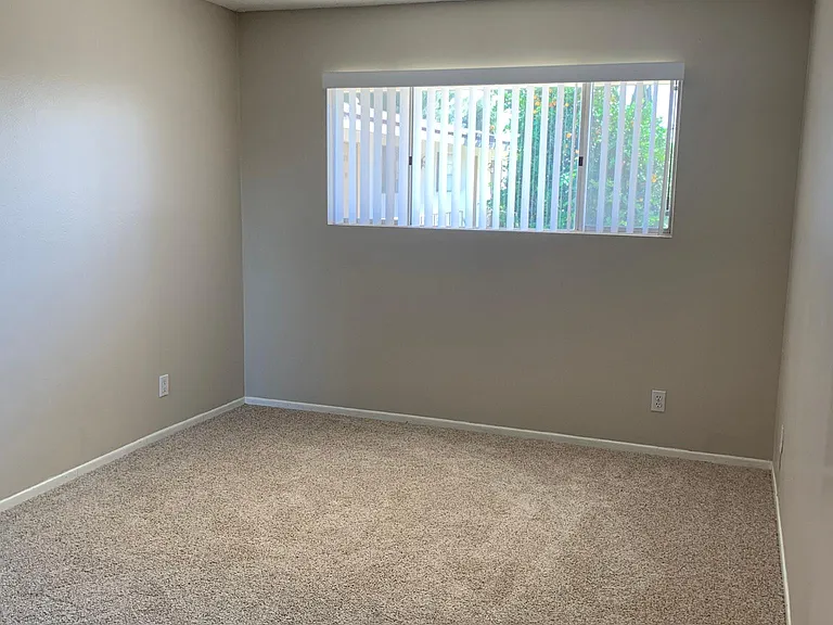 25863 Pacific St #18 — Photo 21