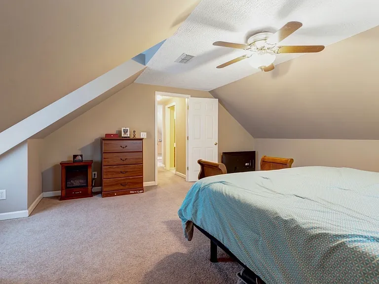 102 Fresca Ct — Photo 33