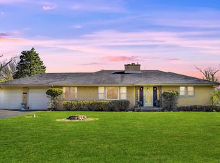 28742 W Roberts Rd, Port Barrington, IL 60010