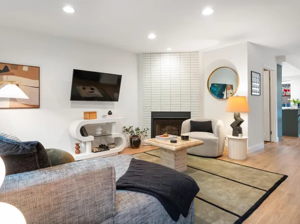 3821 Albatross St, San Diego, CA 92103