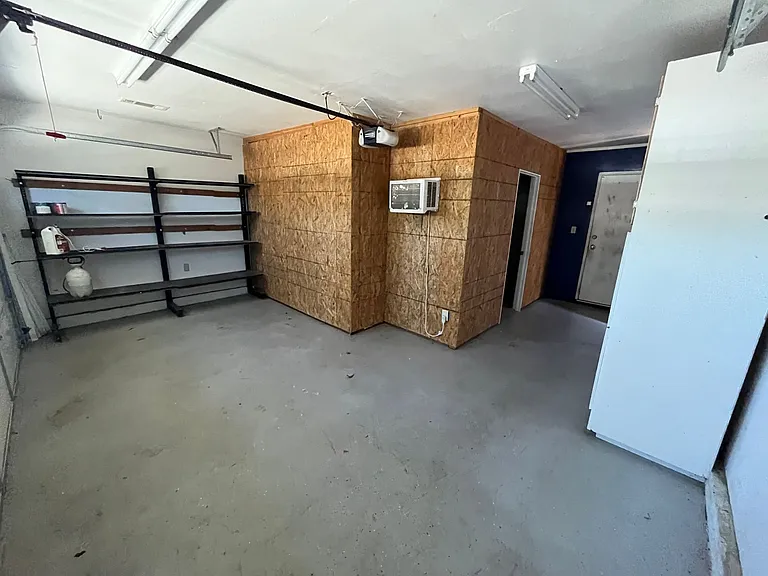 4907 W Howard Ave — Photo 21