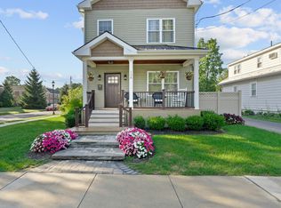 138 Lincoln Ave, Saratoga Springs, NY 12866