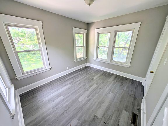 3rd image of 2683 E 126th St #2