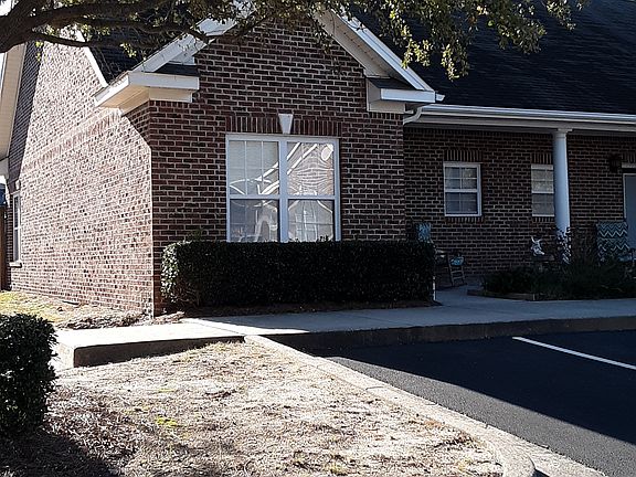 2nd image of 319 Hibiscus Way