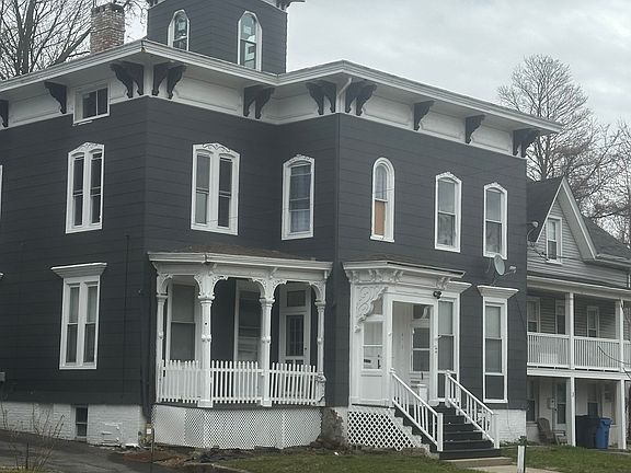 4th image of 7 McKinley Avenue