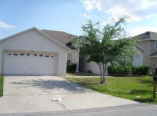 1st image of 210 Beckenham Dr