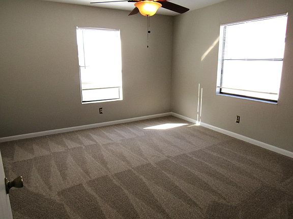 5th image of 980 Canalview Blvd #G1