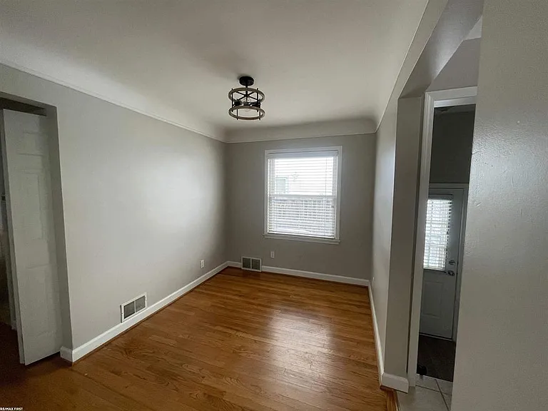 3602 Ravena Ave — Photo 5