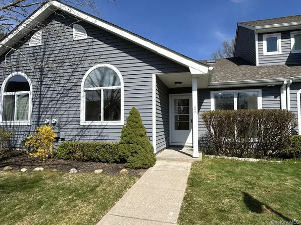844 Birchwood Park Drive, Middle Island, NY 11953