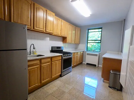 Rented by Urban Real Estate Inc | media 18