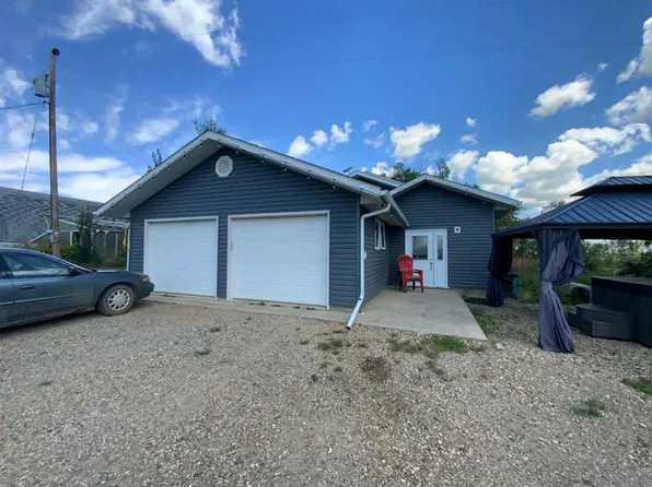 231052 S 330 Township Rural, Kneehill County, AB T0M 2C0