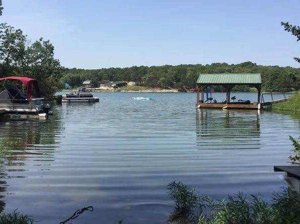 20 E Fork Ln, Mapleton, KS 66754