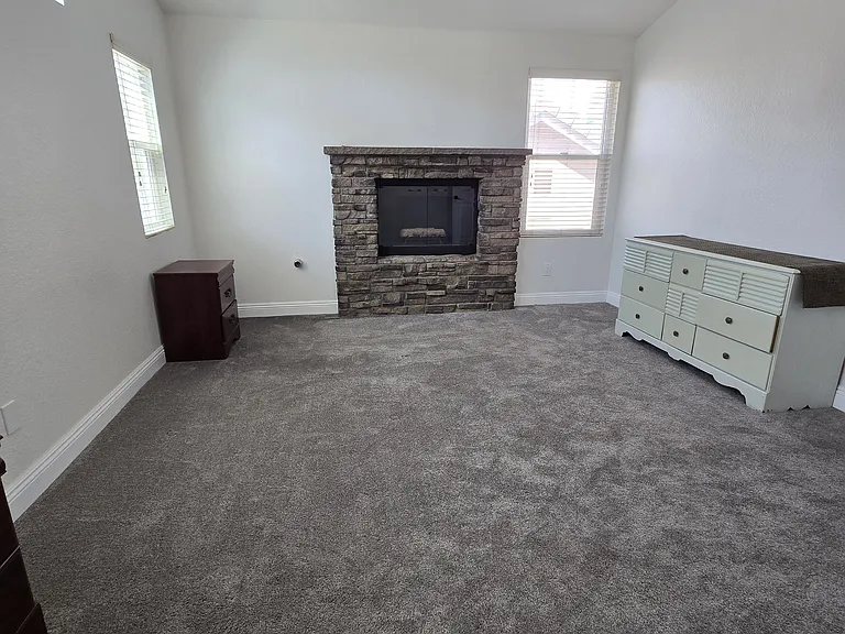 30557 Bayport Ln — Photo 14