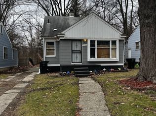 17597 Pierson St, Detroit, MI 48219