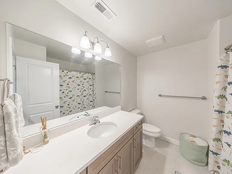 3758 S 3300 W — Photo 28