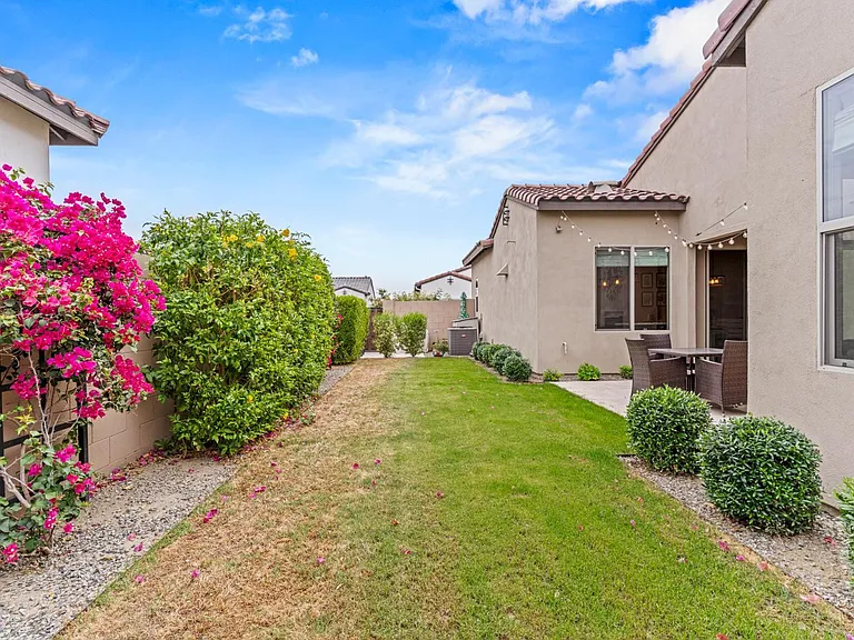 17244 W Vacaville St — Photo 40