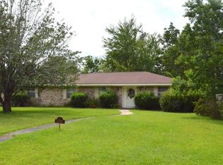 221 Springhill Dr, Hattiesburg, MS 39402