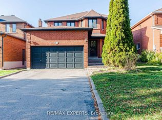 100 Nimbus Pl, Vaughan, ON L4L4Z7