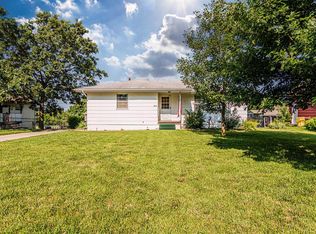 803 Juniper St, Wakefield, KS 67487