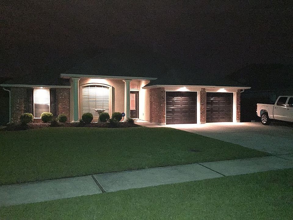 1st image of 87 Tuscany Dr
