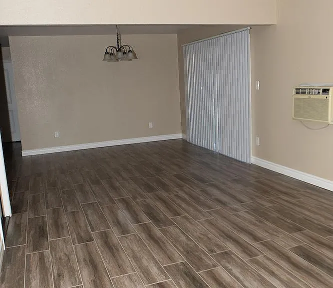5945 Brush Creek Dr — Photo 12