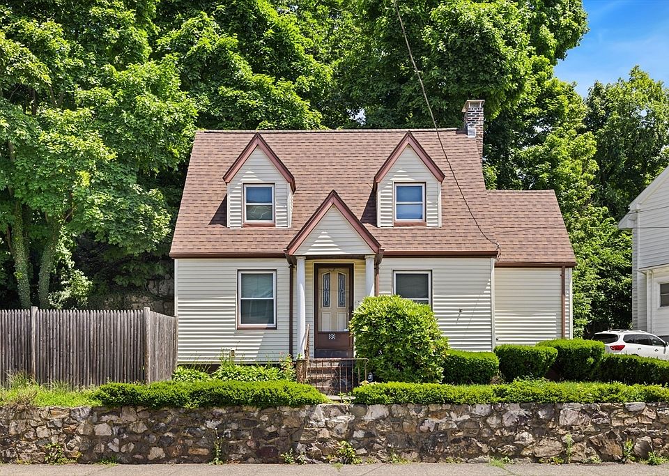 1st image of 89 Essex St